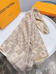 Louis Vuitton Scarf Beige – 180x70 cm - 6