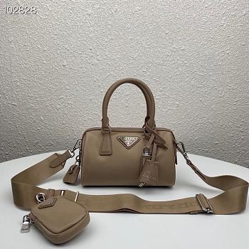 Prada Re-Edition 2005 Nylon Boston Portuton three-in-one Beige - 1BB846 - 20 x 11.5 x 11 cm