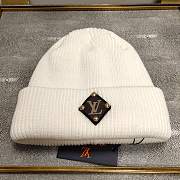 Louis Vuitton Beanie Hat White - M76707 - 9.8 x 9.8 inches - 1