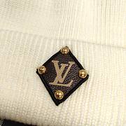 Louis Vuitton Beanie Hat White - M76707 - 9.8 x 9.8 inches - 6