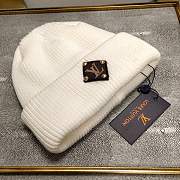 Louis Vuitton Beanie Hat White - M76707 - 9.8 x 9.8 inches - 4