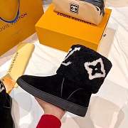 Louis Vuitton Snow Boots Black Suede and Giant Monogram Shearling - 2