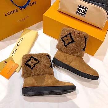 Louis Vuitton Snow Boots Brown Suede and Giant Monogram Shearling