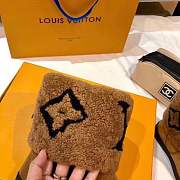Louis Vuitton Snow Boots Brown Suede and Giant Monogram Shearling - 4
