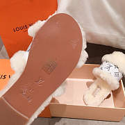 Louis Vuitton Lock It Flat Mules Slipper White - 1A8770  - 6