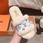 Louis Vuitton Lock It Flat Mules Slipper White - 1A8770  - 5