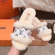 Louis Vuitton Lock It Flat Mules Slipper White - 1A8770  - 4