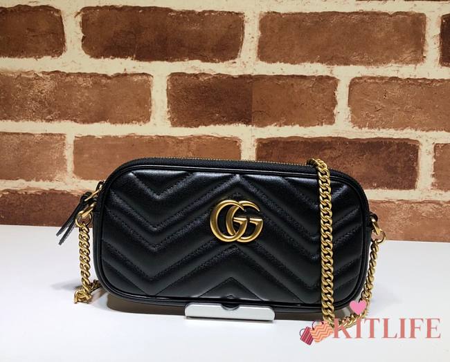Gucci GG Marmont Mini Chain Crossbody Bag Calfskin Matelasse Black – 598596 –19x10 cm - 1