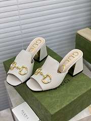 Gucci Women's slide sandal with Horsebit White Leather - ‎655412 - 1