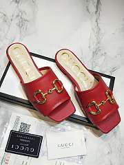 Gucci Women's slide sandal with Horsebit Red Leather - 6