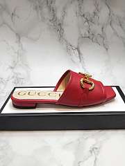 Gucci Women's slide sandal with Horsebit Red Leather - 5