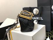 Chanel Chain Black Gold Box Bag – 15x22x9cm - 6