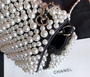 Chanel Mini Pearl Flap Bag – 20 x 15 x 6 cm - 2