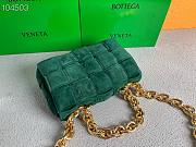 Bottega Veneta Chain Cassette Green – 44048 – 26x18x8cm - 4