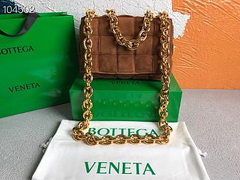 Bottega Veneta Chain Cassette Brown – 44048 – 26x18x8cm