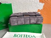 Bottega Veneta Chain Cassette Grey – 44048 – 26x18x8cm - 5