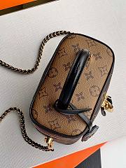LOUIS VUITTON VANITY PM AUTRES TOILES MONOGRAM HANDBAG - 19 x 13 x 11 cm - 5