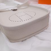 Hermes Evelyn White Hand-sewn - 17cm - 6