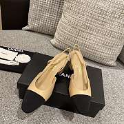  Chanel Goatskin & Grosgrain Beige & Black Slingbacks Heel - 1