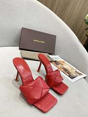 Bottega Veneta Intrecciato Mule Sandals Red  - 5
