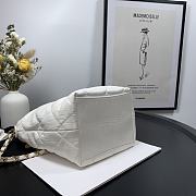 Chanel Hobo White – 15x12.5x18cm - 6