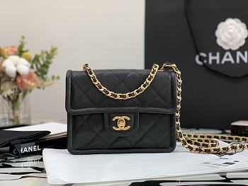 Kitlife Chanel Tofu Handbag Black With Gold Chain - 14.5x18x8cm