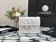 Kitlife Chanel Tofu Handbag White With Gold Chain - 14.5x18x8cm - 1
