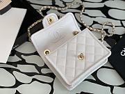 Kitlife Chanel Tofu Handbag White With Gold Chain - 14.5x18x8cm - 4
