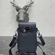 Kitlife Dior Vertical Lock Handbag Black – 11 x 19 x 3 cm - 1
