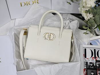 Kitlife Dior St Honore Handbag White/Enamel Button - M8012 - 25 cm x 19 cm x 12 cm