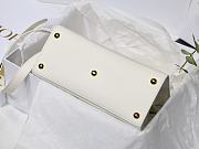 Kitlife Dior St Honore Handbag White/Enamel Button - M8012 - 25 cm x 19 cm x 12 cm - 5