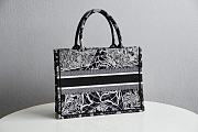 Kitlife Dior Book Tote Embroidery -  36.5x28x14cm - 5
