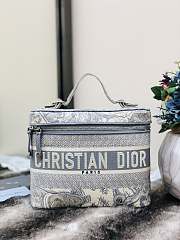 Kitlife Dior Cosmetic Box Bag Embroidery Monkey Gray -  25x15x14cm - 1