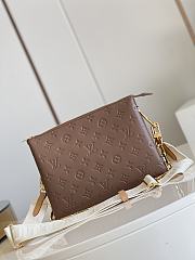 Kitlife Louis Vuitton Coussin Taupe - M57790 - 26 x 20 x 12 m - 4