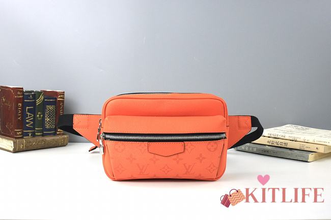 Kitlife Louis Vuitton Outdoor Bumbag Orange - M30430 – 21x17x5cm - 1
