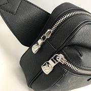 Kitlife Louis Vuitton Outdoor Bumbag Black - M30430 – 21x17x5cm - 3