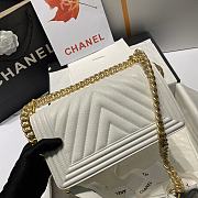 Kitlife Chanel White Caviar Grain Calfskin Gold Hardware – 67086 - 25cm - 3