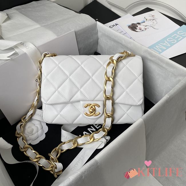 Kitlife Chanel Classic Diamond Flap Bag White – 22×5×15.5cm - 1