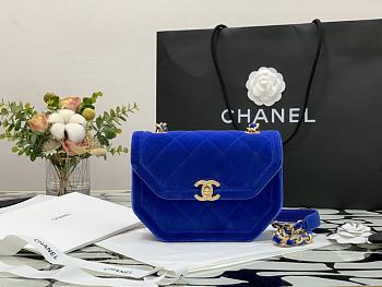 Kitlife Chanel Velvet Retro Saddle Horizontal Blue – 99109 - 19x15x6cm