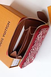 Kitlife Louis Vuitton Zippy Coin Purse Monogram Flowers Red – M69997 - 11 x 8.5 x 2 cm - 2
