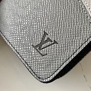 Kitlife Louis Vuitton Zippy Wallet Cross Pattern Black – M63095 - 20x10 cm - 3