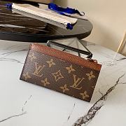 Kitlife Louis Vuitton Coin Card Holder Monogram Taiga Leather Brown –  M64038 - 8x 11x1 cm - 2