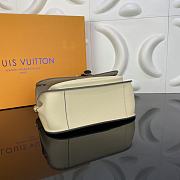 Kitlife Louis Vuitton Vaugirard Monogram Handbags White - M44353 – 26 x 19 x 9.5 cm - 4