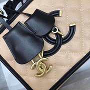 Chanel CC Filigree Large Vanity Case Bag in Grained Calfskin Beige A93344 Beige/Black - 21x16x8.5cm - 4