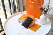 Kitlife Louis Vuitton Pocket Organizer Wallet Monogram Eclipse Canvas Brown – M68902 - 8 x 11 x 1 cm - 1