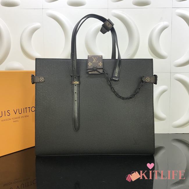 Kitlife Louis Vuitton Men Bag – M30723 – 41 x 34 x 19 cm - 1