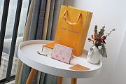 Kitlife Louis Vuitton Zipper Coin Purse Gradient Pink Monogram Empreinte Leather – M80408 – 11 x 8.5 x 2 cm - 1