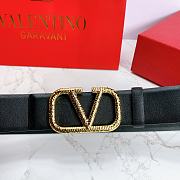 Kitlife Valentino Belt Reversible V Logo Signature Belt In Grainy Calfskin Black – 4 cm - 5