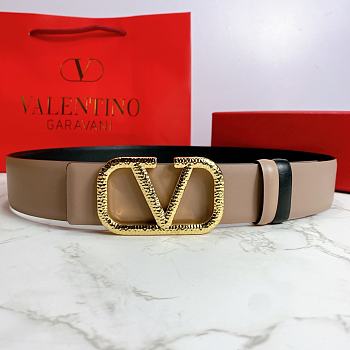 Kitlife Valentino Belt Reversible V Logo Signature Belt In Grainy Calfskin Beige/Black – 4 cm