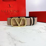 Kitlife Valentino Belt Reversible V Logo Signature Belt In Grainy Calfskin Beige/Black – 4 cm - 2